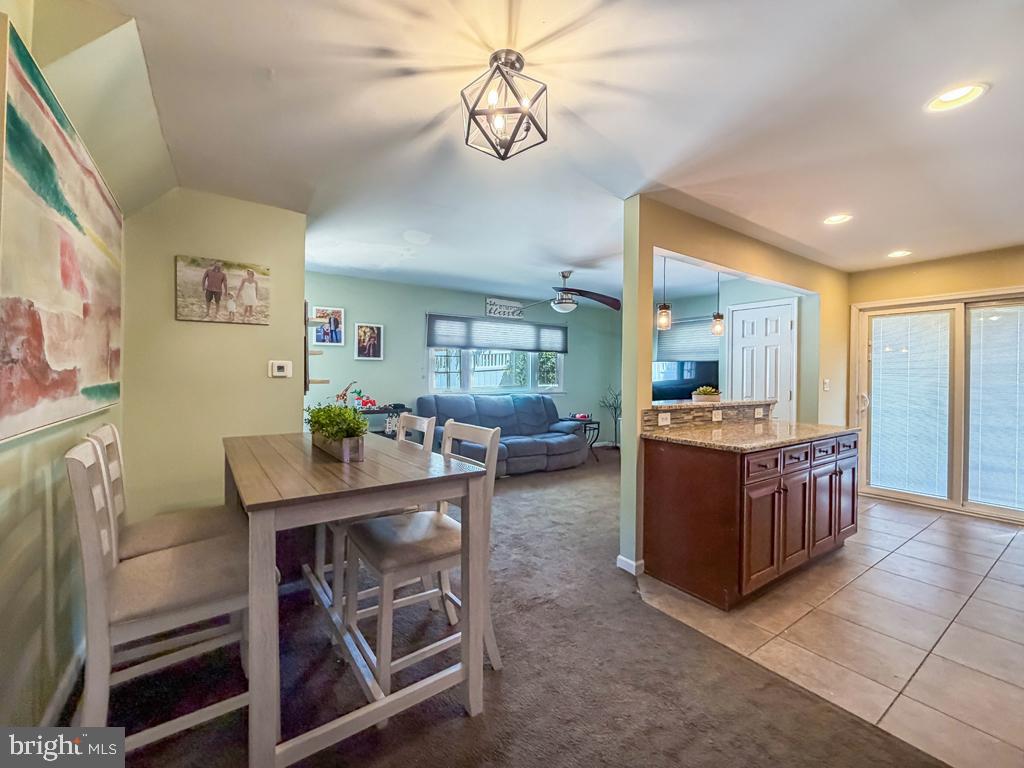 9015 Cloverly Road Philadelphia, PA 19136 - Photo 14 of 37 Main Floor View