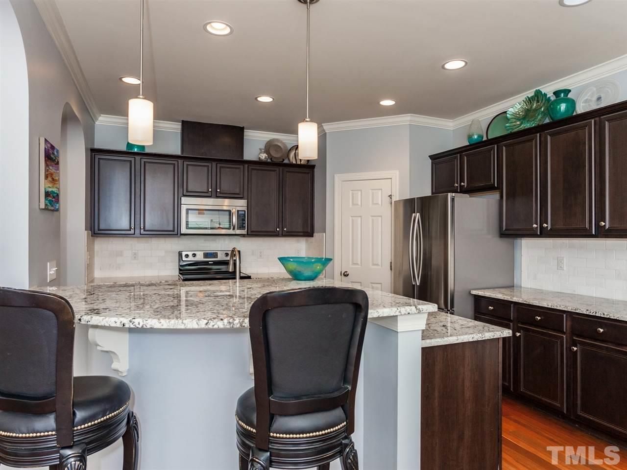 505 Bouree Circle Raleigh, NC 27606 - Photo 4 of 25 Gallery Image 4