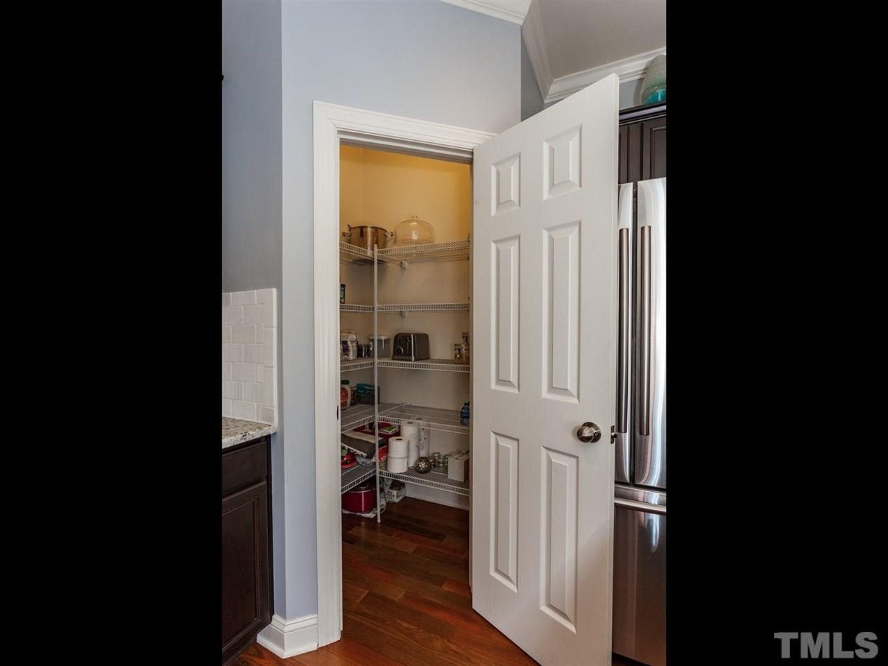 505 Bouree Circle Raleigh, NC 27606 - Photo 9 of 25 Gallery Image 9