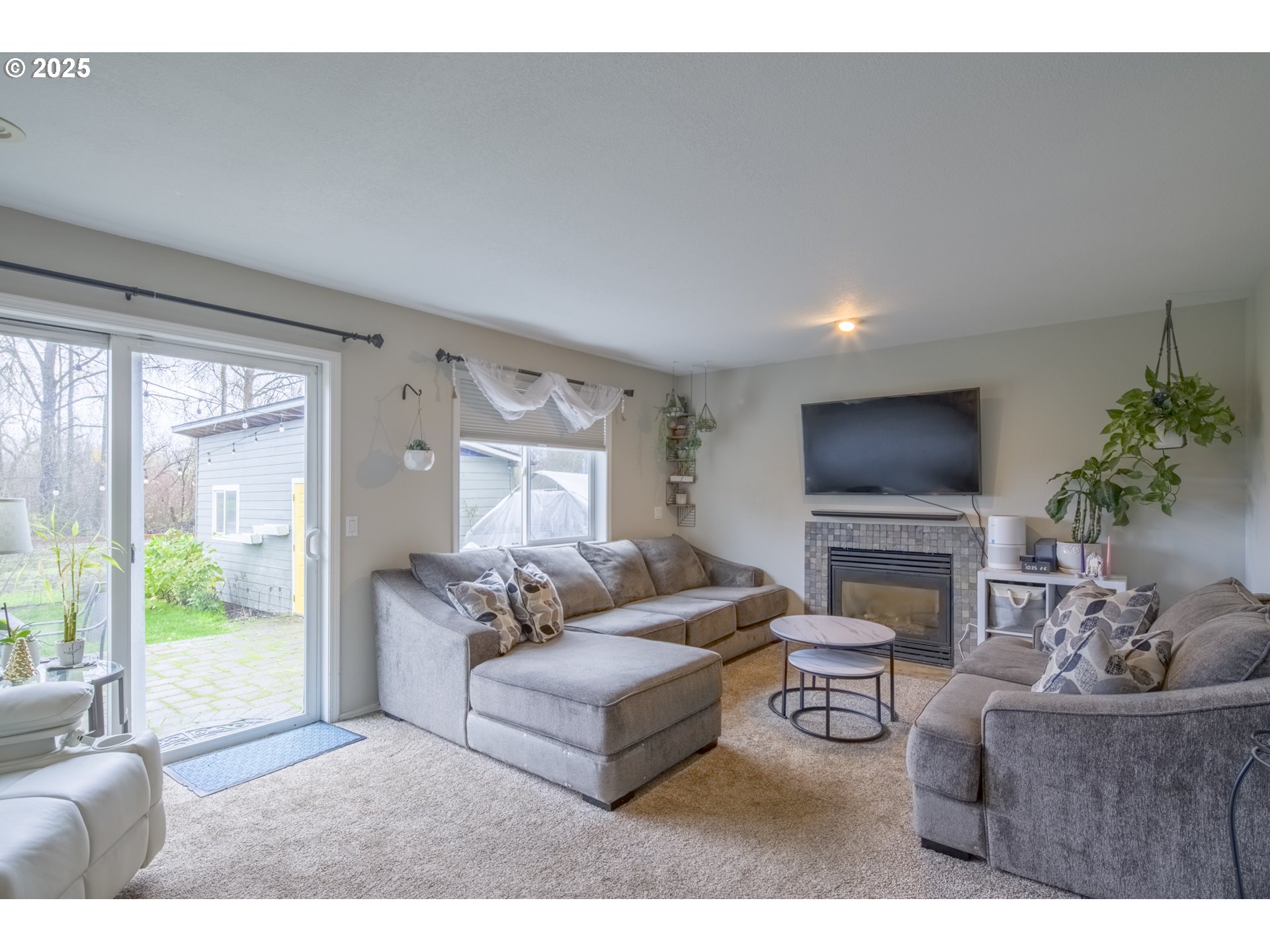 51784 Southeast 9th Street Scappoose, OR 97056 - Photo 16 of 39 Family Room