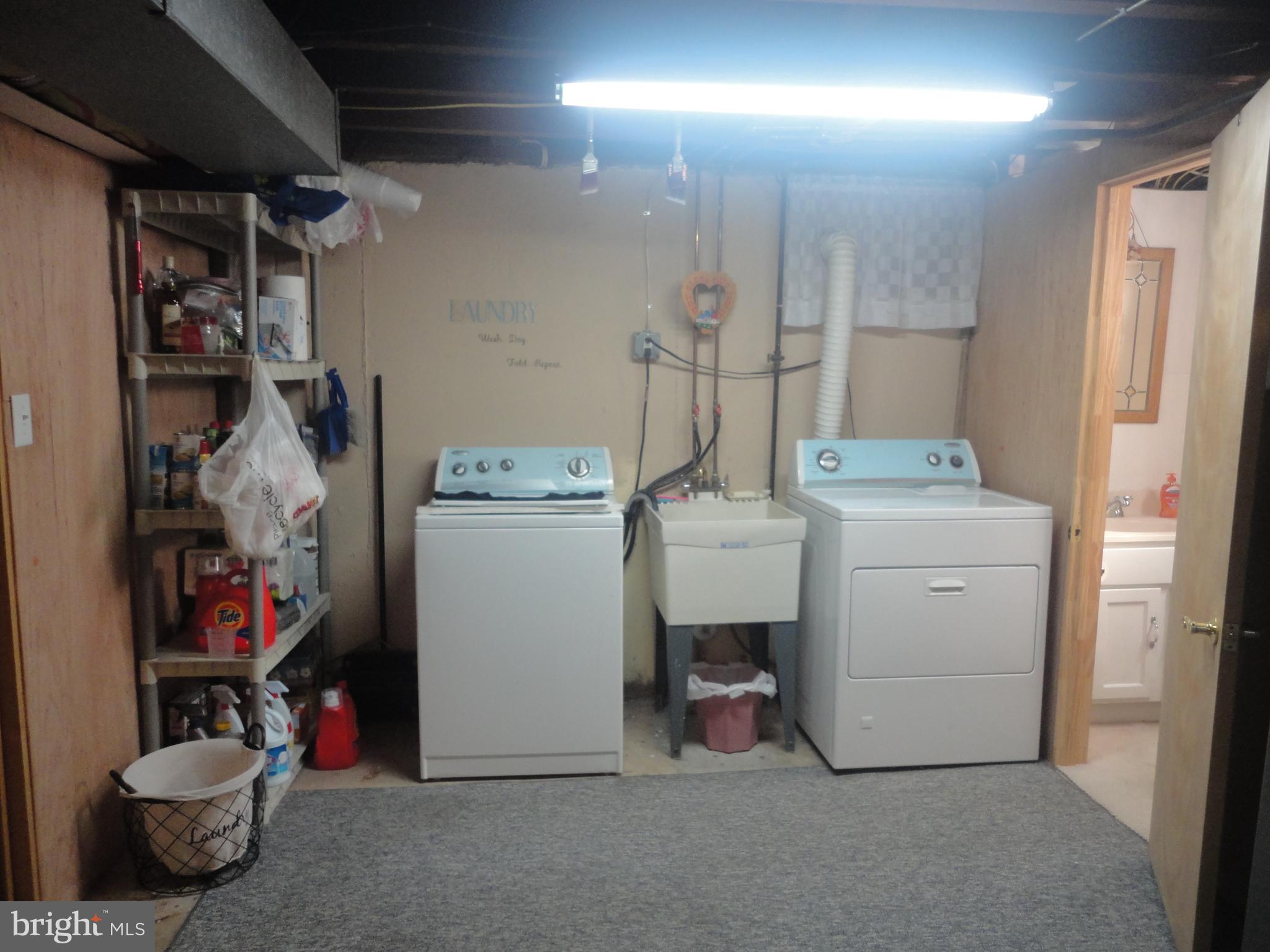 115 West Avenue Springfield, PA 19064 - Photo 29 of 34 Laundry