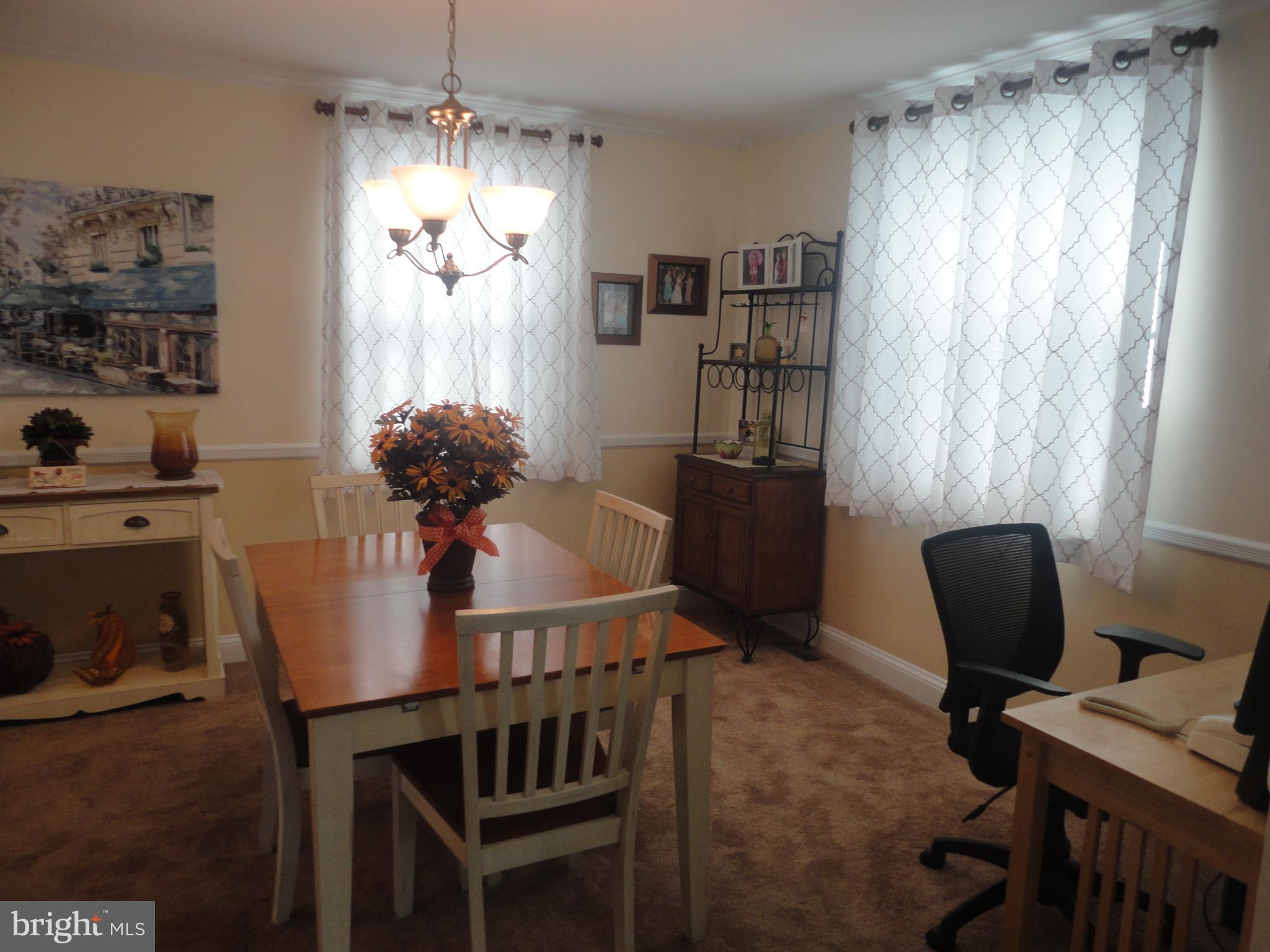 115 West Avenue Springfield, PA 19064 - Photo 8 of 34 dining room