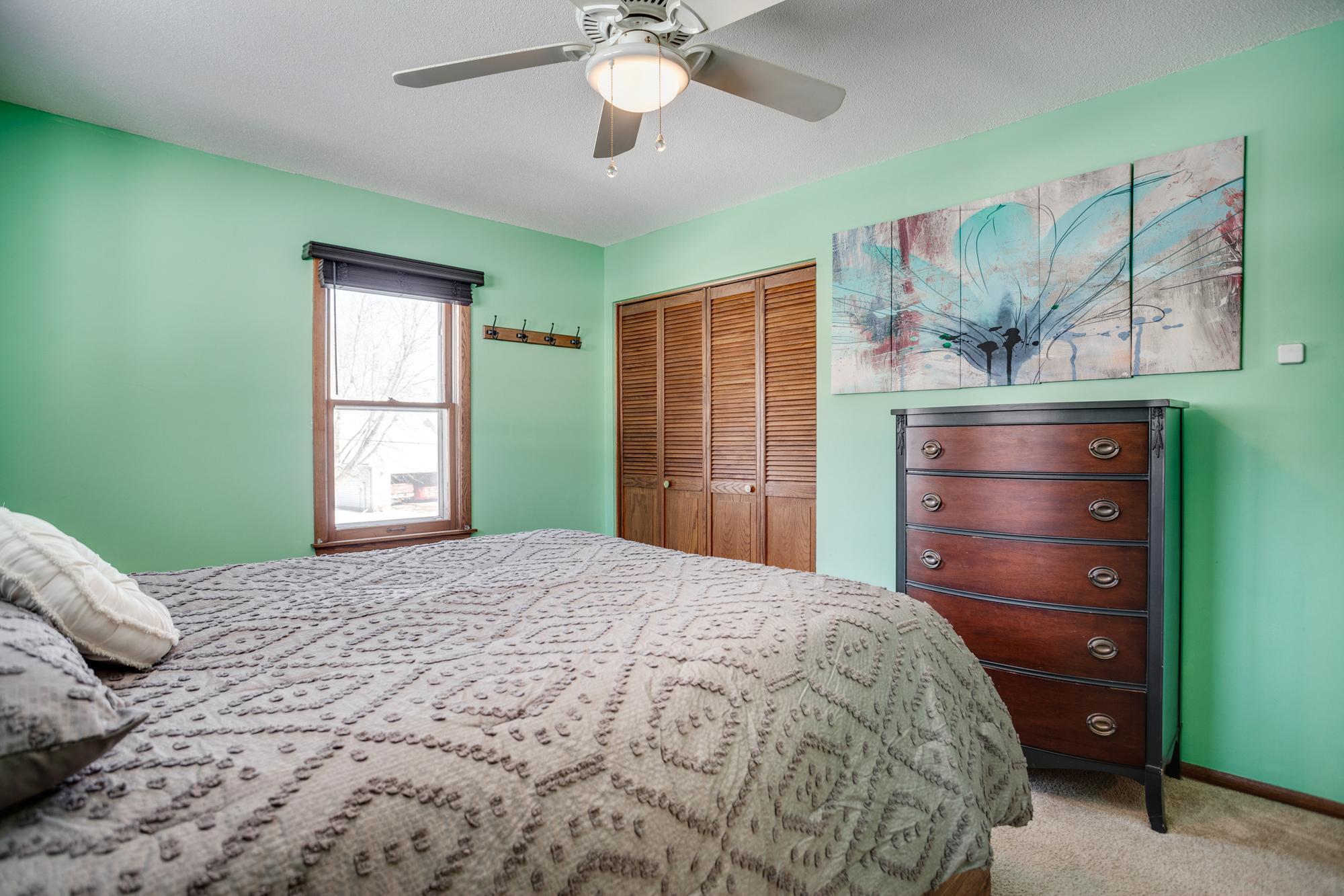 2722 Vale Crest Road Crystal, MN 55422 - Photo 23 of 70