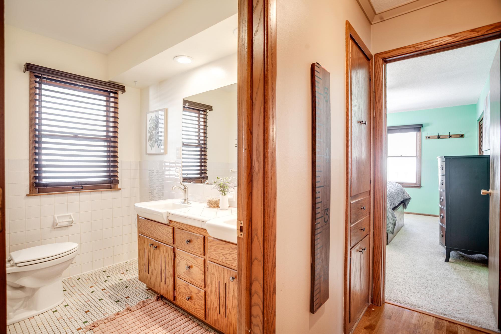 2722 Vale Crest Road Crystal, MN 55422 - Photo 31 of 70