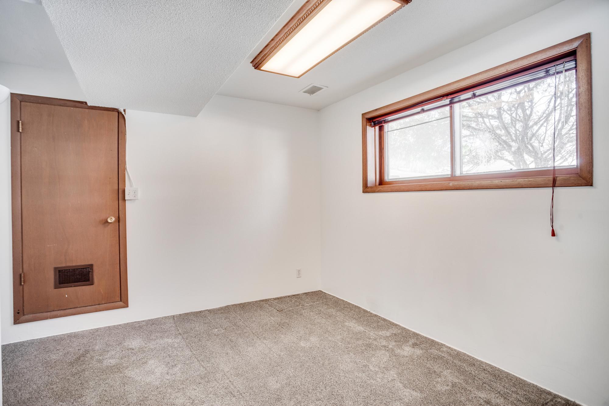 2722 Vale Crest Road Crystal, MN 55422 - Photo 46 of 70