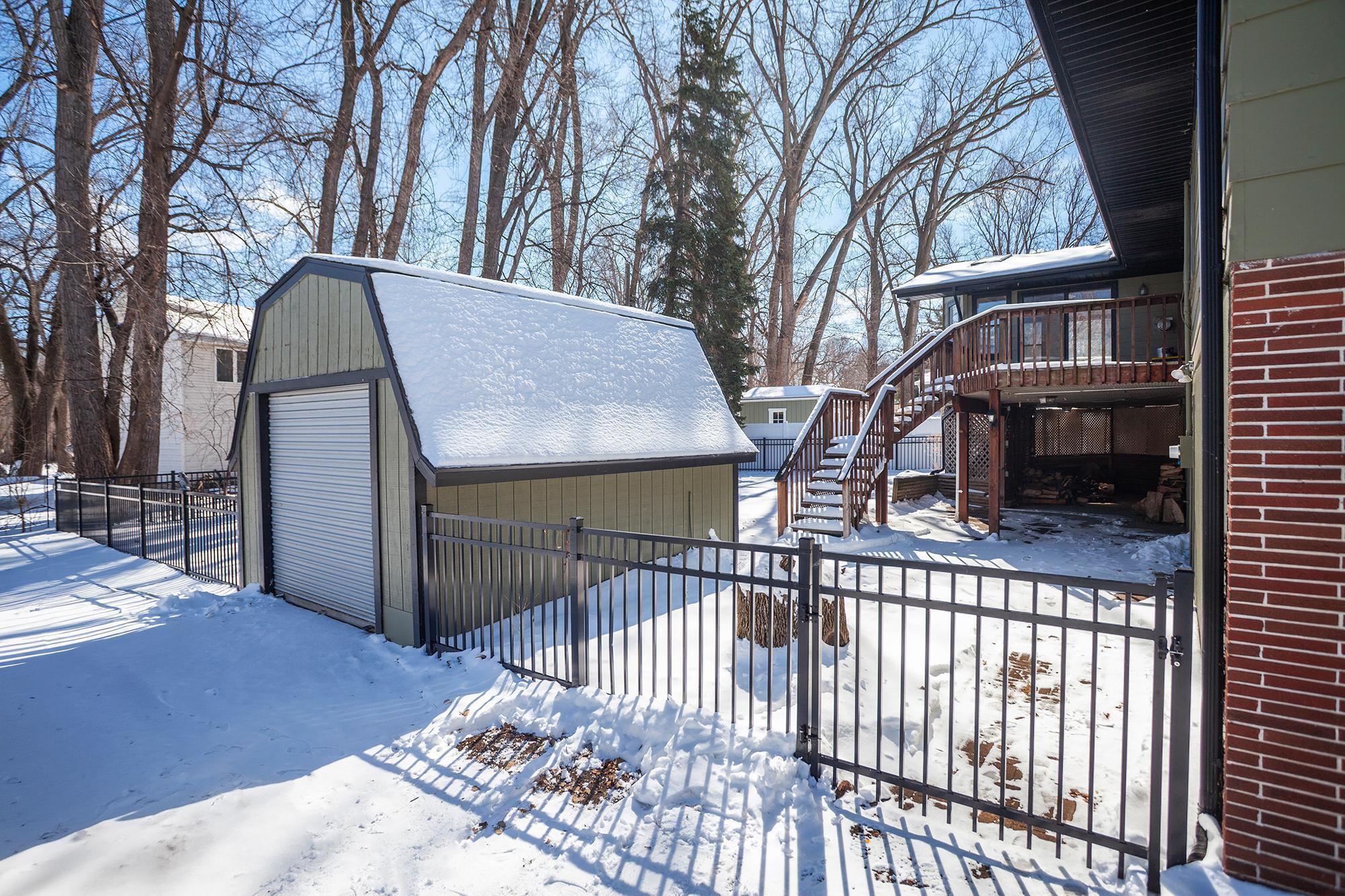 2722 Vale Crest Road Crystal, MN 55422 - Photo 56 of 70