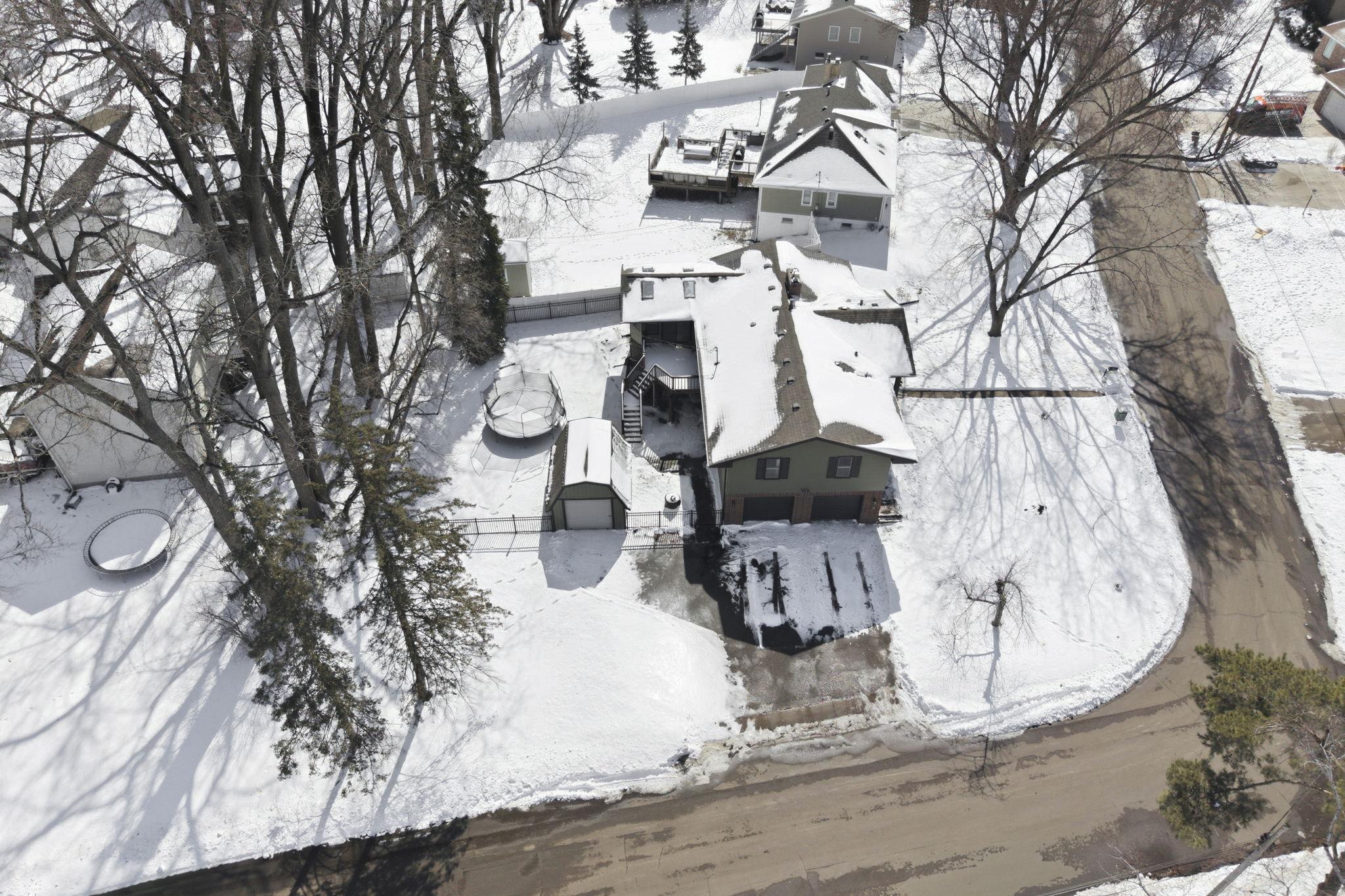 2722 Vale Crest Road Crystal, MN 55422 - Photo 67 of 70