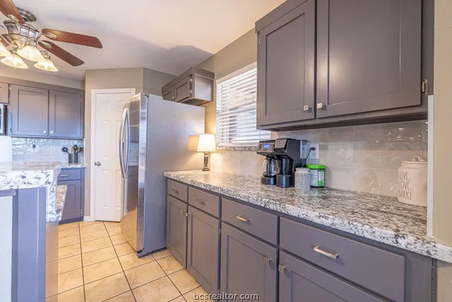 $675,000 | 7374 Harris Lane, Bryan, TX 77808