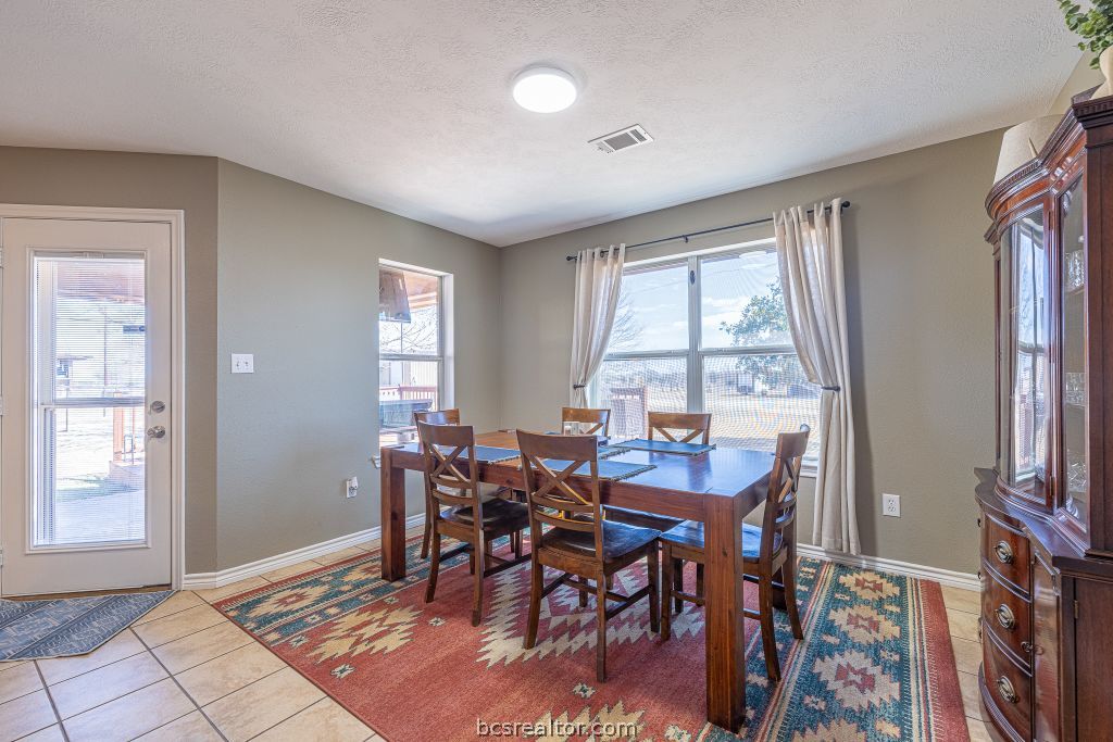 7374 Harris Lane Bryan, TX 77808 - Photo 19 of 49