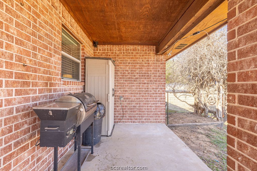 7374 Harris Lane Bryan, TX 77808 - Photo 34 of 49