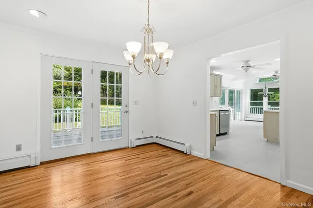 $885,000 | 19 Friendship Lane, Red Hook, NY 12571