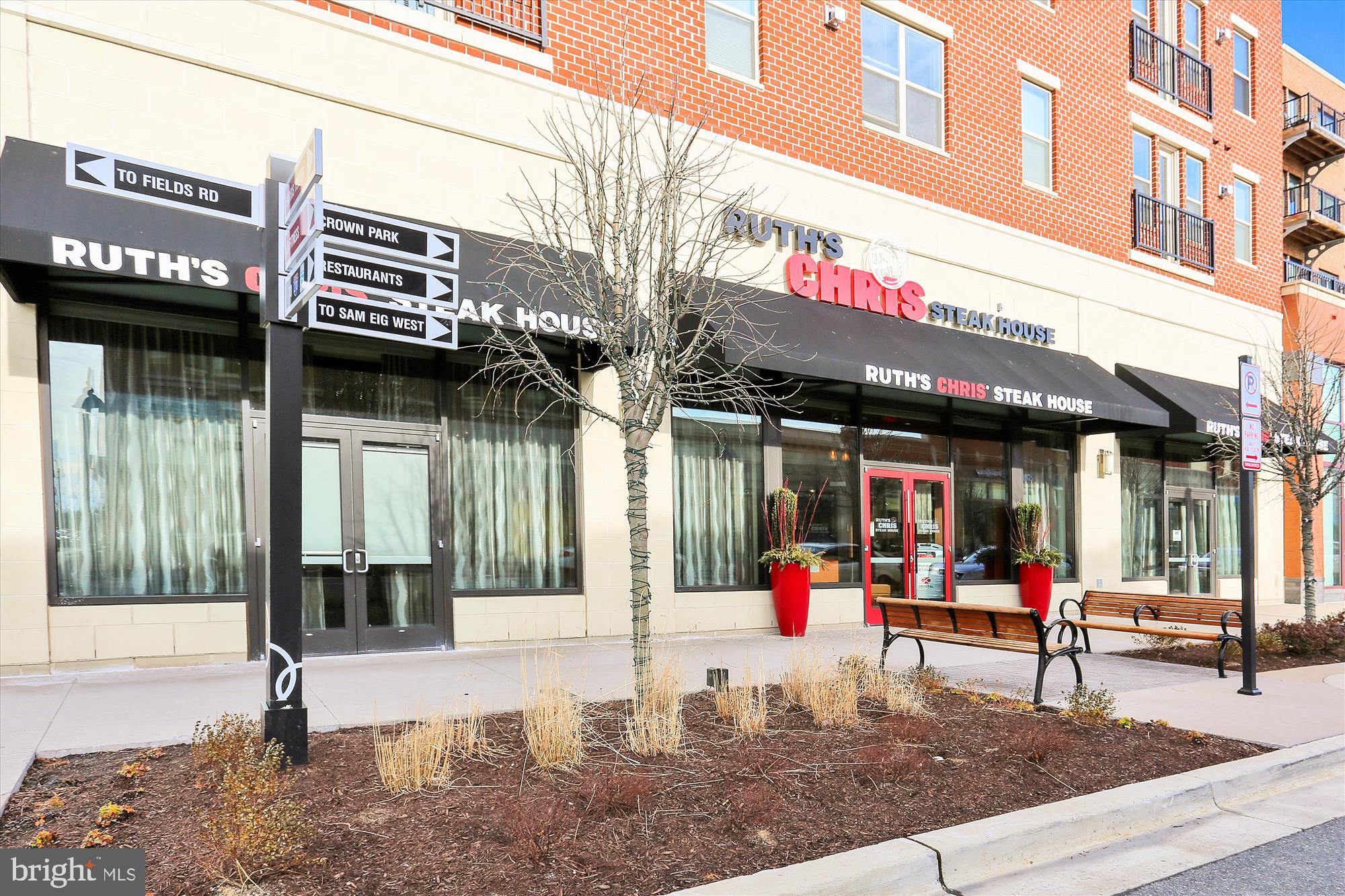 232 Kepler Drive Gaithersburg, MD 20878 - Photo 21 of 44 Ruth Chris