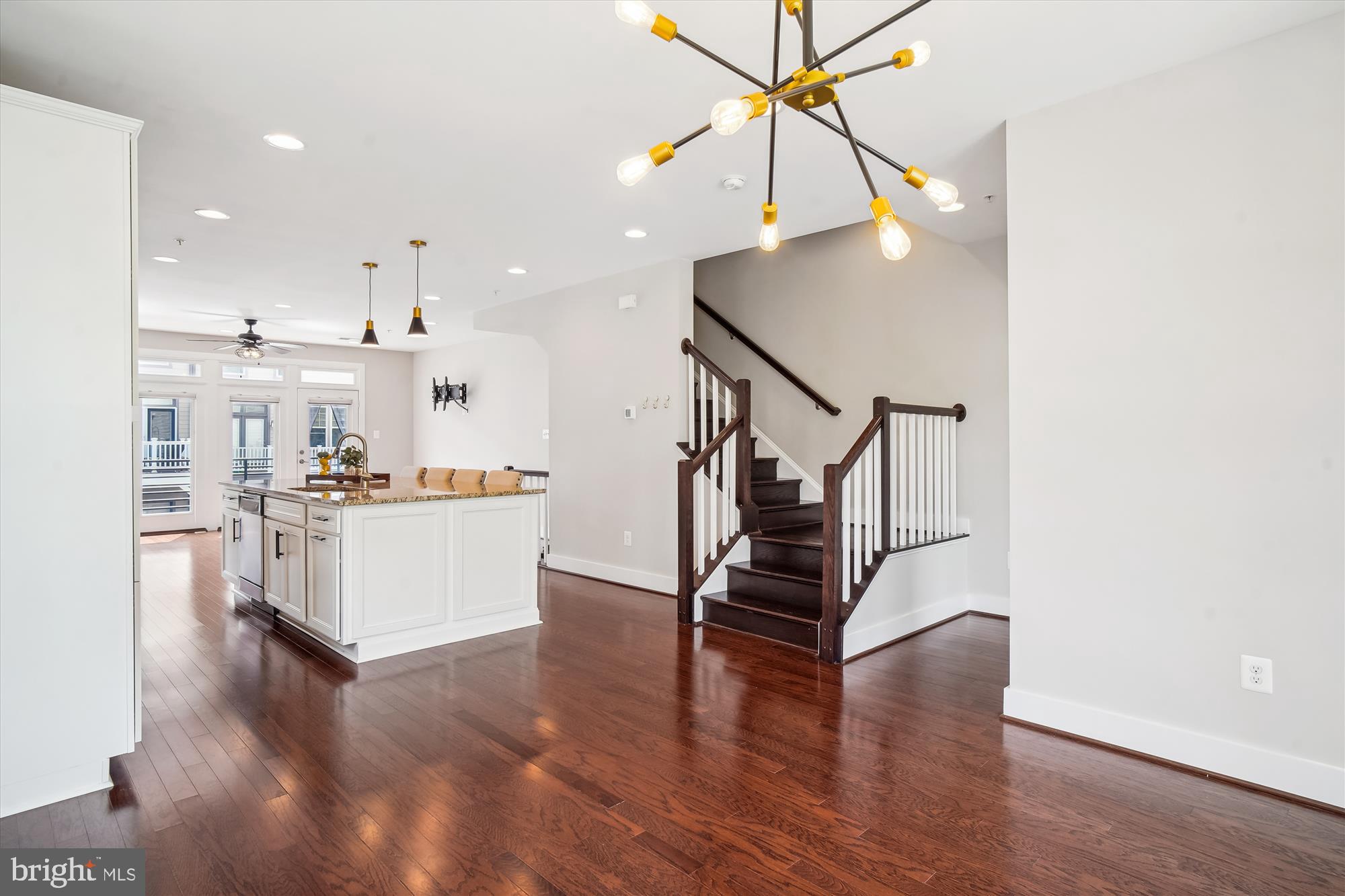 232 Kepler Drive Gaithersburg, MD 20878 - Photo 10 of 44 Dining Area