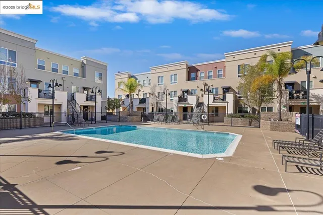$449,000 | 88 East 6th Street, Unit 215, Pittsburg, CA 94565