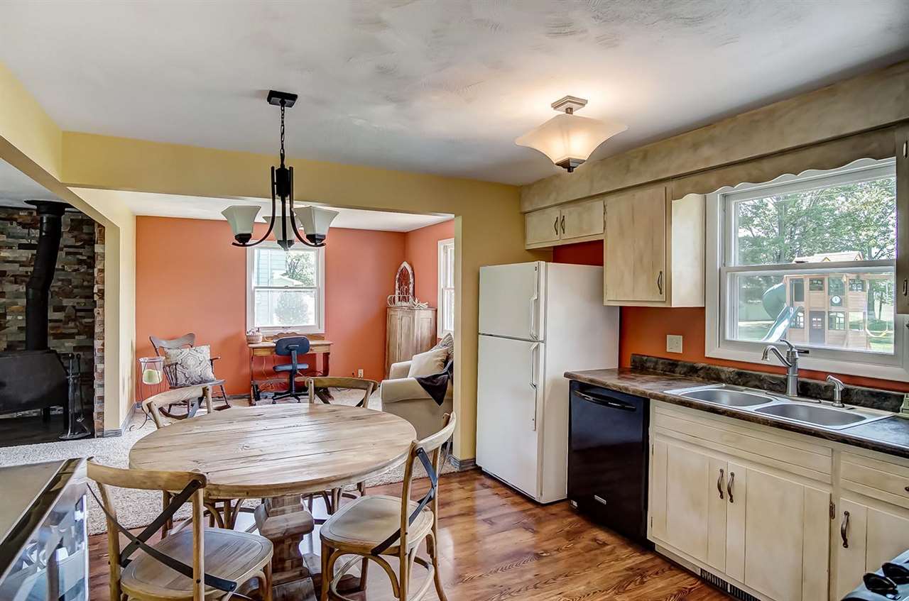 8008 Seiler Road New Haven, IN 46774 - Photo 15 of 36
