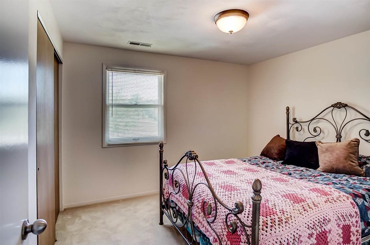 8008 Seiler Road New Haven, IN 46774 - Photo 26 of 36
