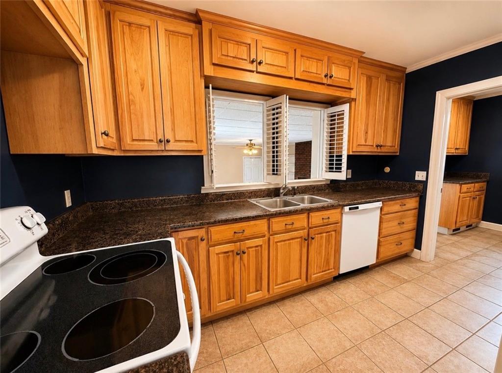 2606 Lake View Drive Rome, GA 30165 - Photo 5 of 16