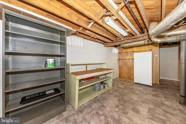 a view of room with a flat screen tv