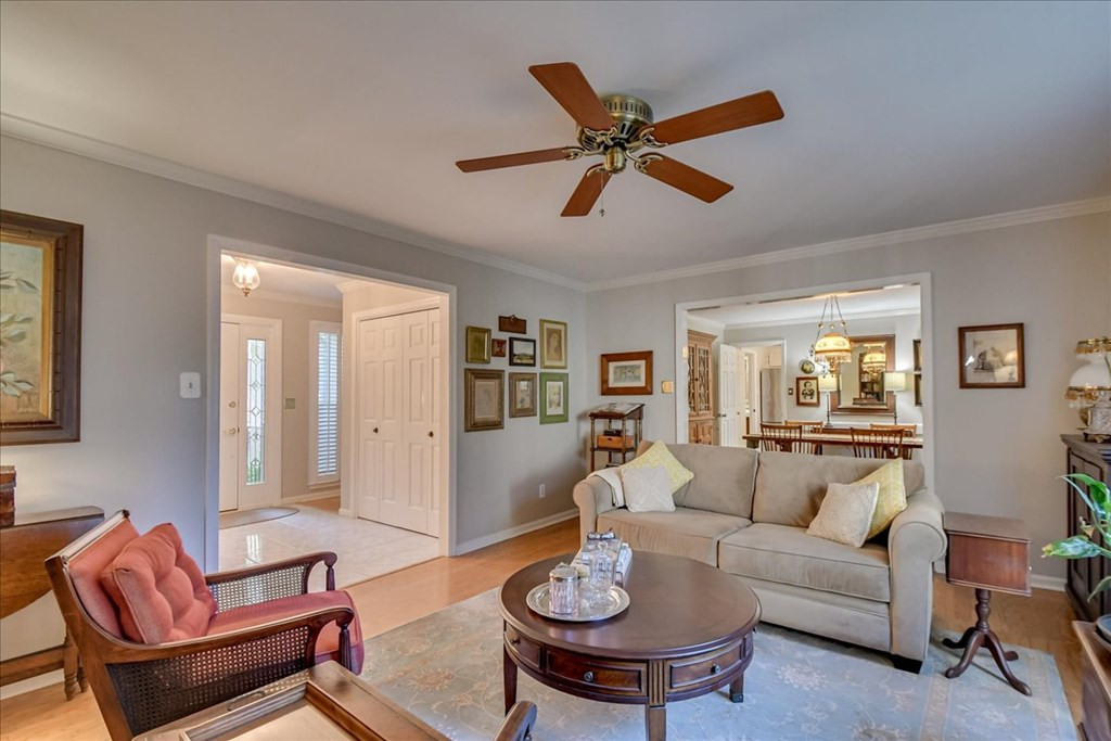 328 Habersham Road Martinez, GA 30907 - Photo 10 of 55