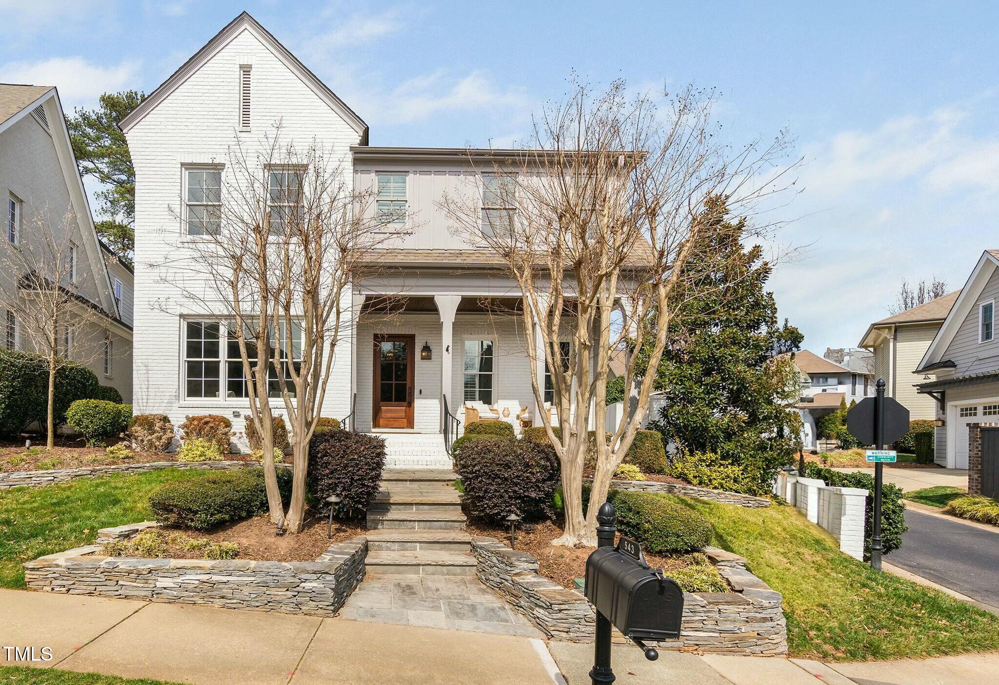 543 Guilford Circle Raleigh, NC 27608 - Photo 1 of 62 tempImageuDJ9Bu