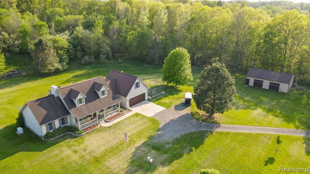 4231 Lippincott Road Lapeer, MI 48446 - Photo 1 of 27