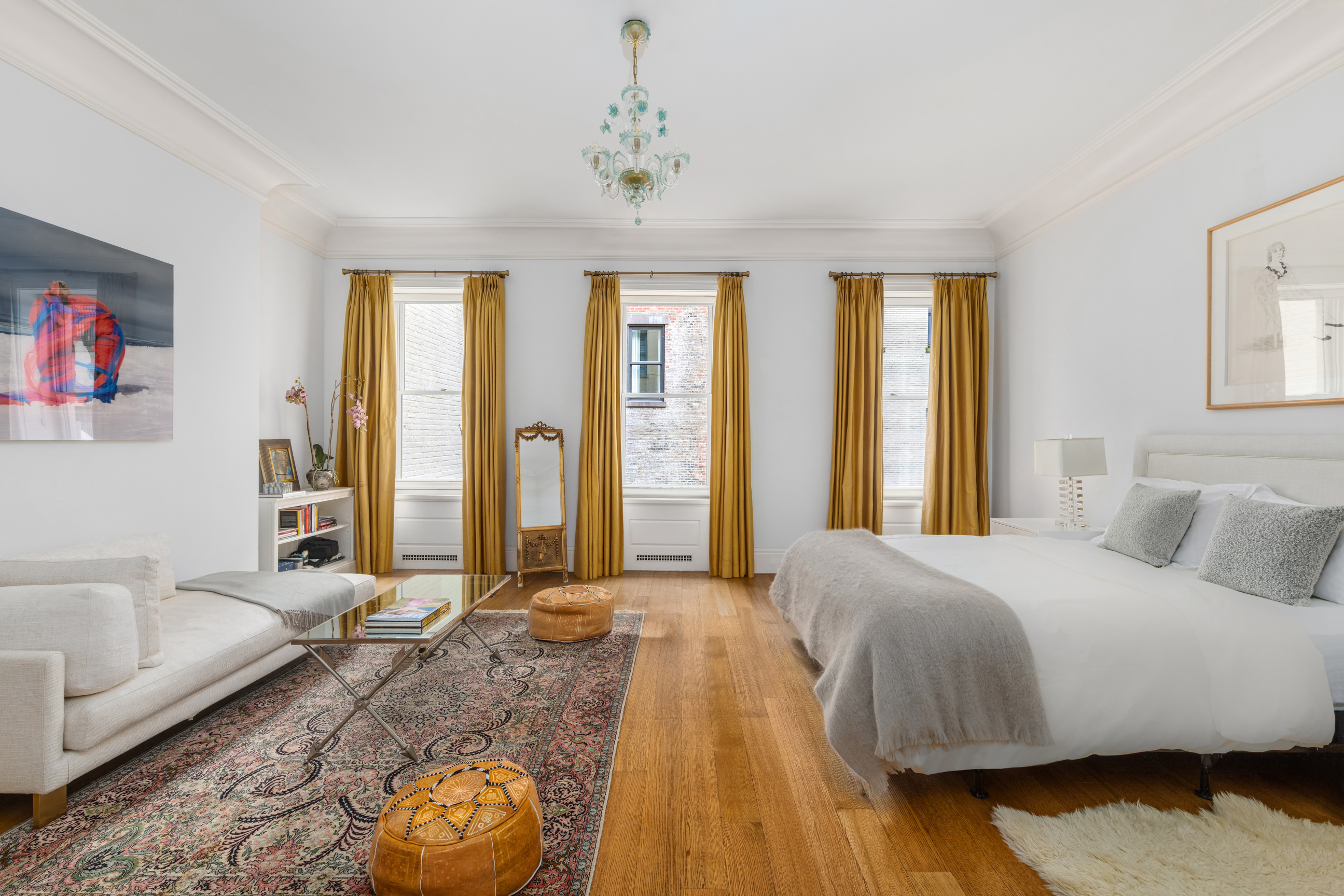 Undisclosed Address Manhattan, NY 10021 - Photo 15 of 25 a bedroom with a bed and a couch