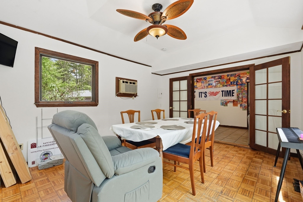 390 State Street Amherst, MA 01002 - Photo 17 of 36