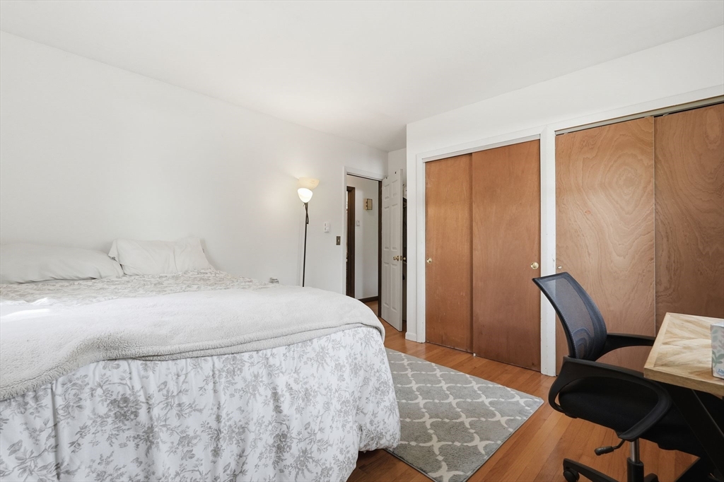 390 State Street Amherst, MA 01002 - Photo 19 of 36
