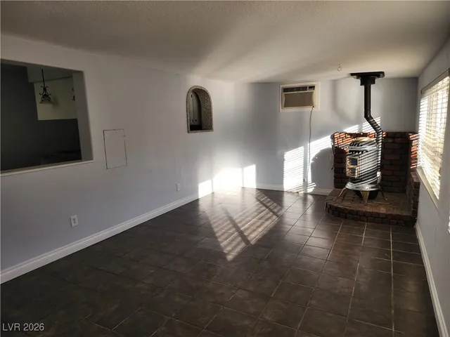 $2,200 | 3559 Middlebury Avenue, Las Vegas, NV 89121