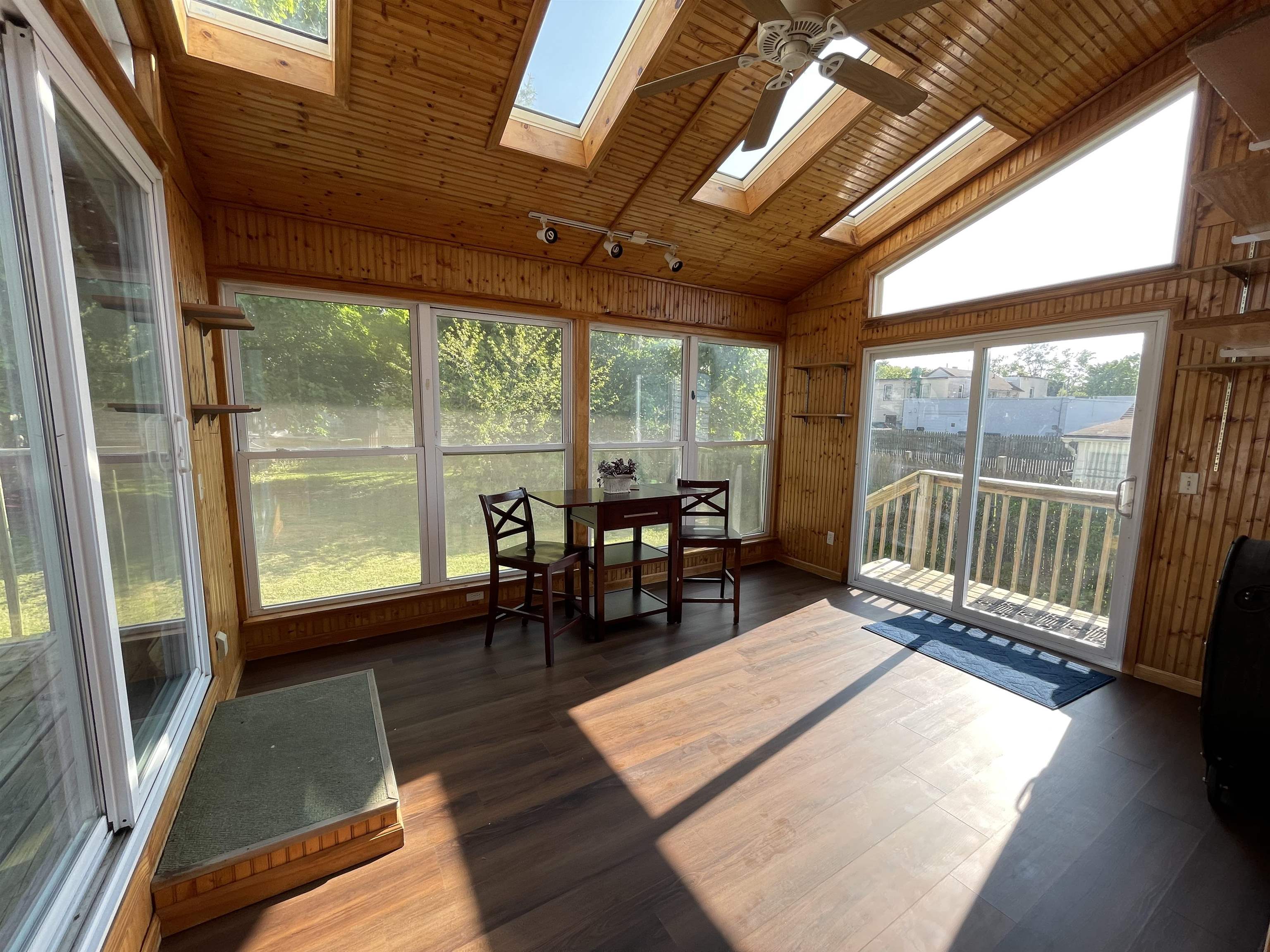 1816 3rd Street Bay City, MI 48708 - Photo 18 of 20 Gallery Image 18