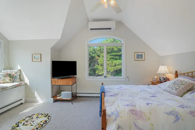 $2,950,000 | 23 Thaxter Lane, Edgartown, MA 02539