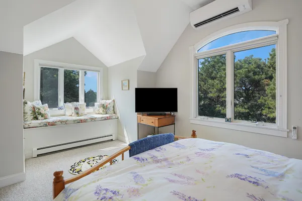 $2,950,000 | 23 Thaxter Lane, Edgartown, MA 02539