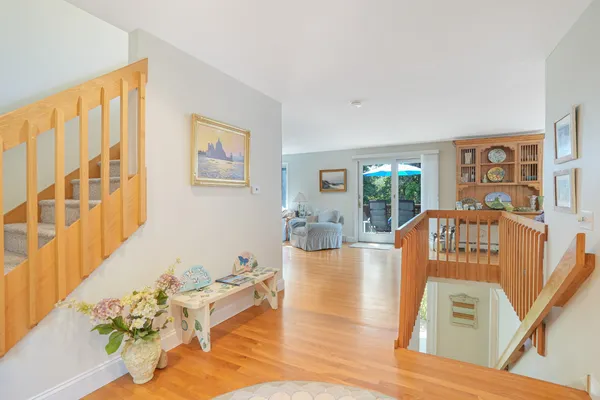 $2,950,000 | 23 Thaxter Lane, Edgartown, MA 02539