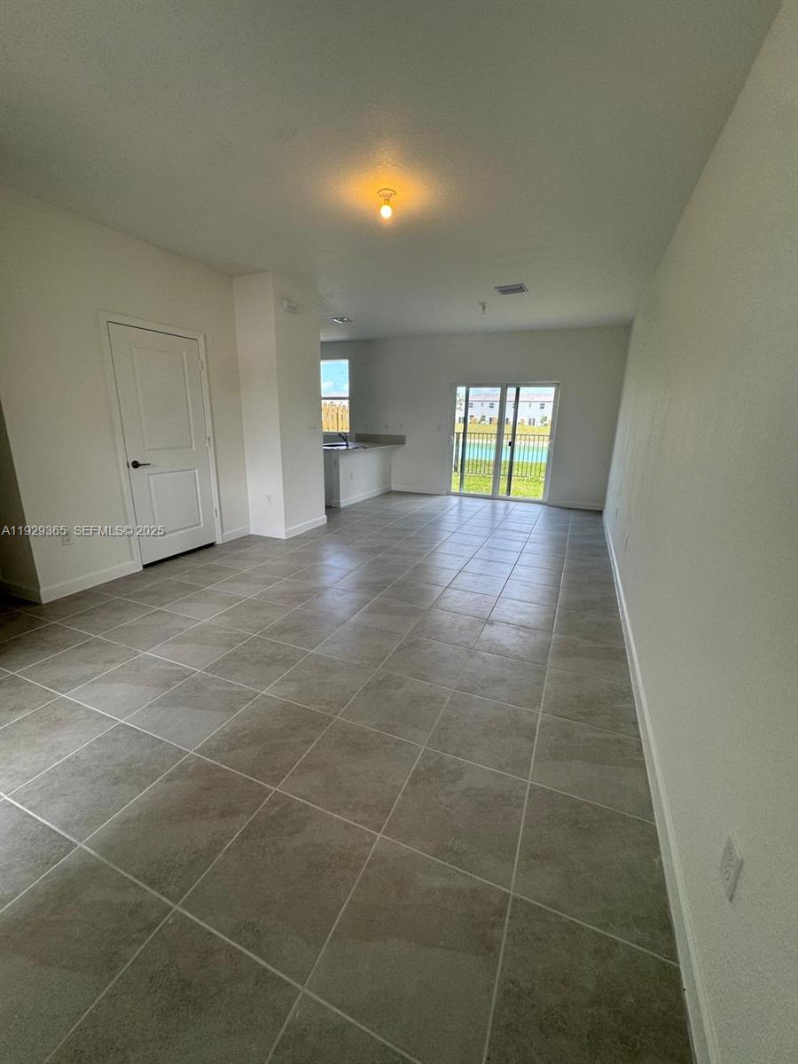 2825 Southeast 25th Avenue Homestead, FL 33035 - Photo 41 of 42