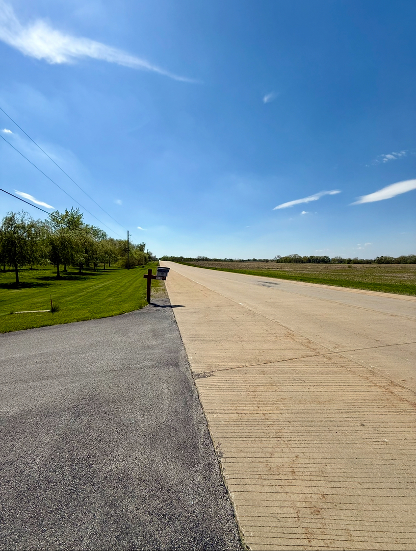 6835 West Stuenkel Road Monee, IL 60449 - Photo 11 of 11 a view of an ocean beach