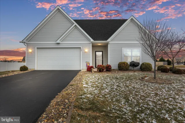 $395,000 | 133 Peoney Lane, Bunker Hill, WV 25413