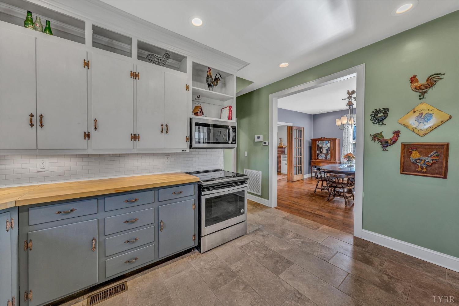 7825 Franklin Road Boones Mill, VA 24065 - Photo 14 of 61 Gallery Image 14