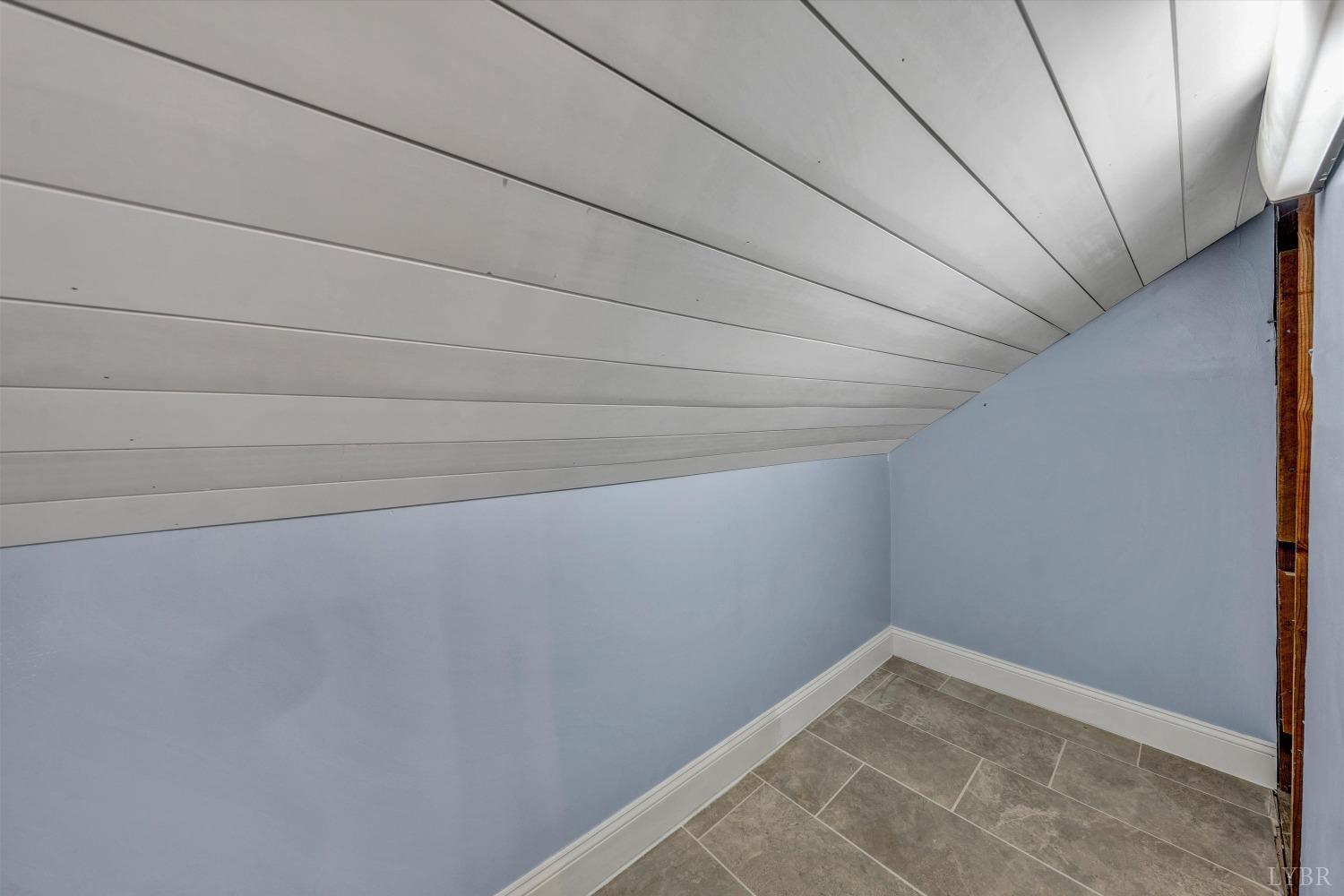 7825 Franklin Road Boones Mill, VA 24065 - Photo 34 of 61 Gallery Image 34