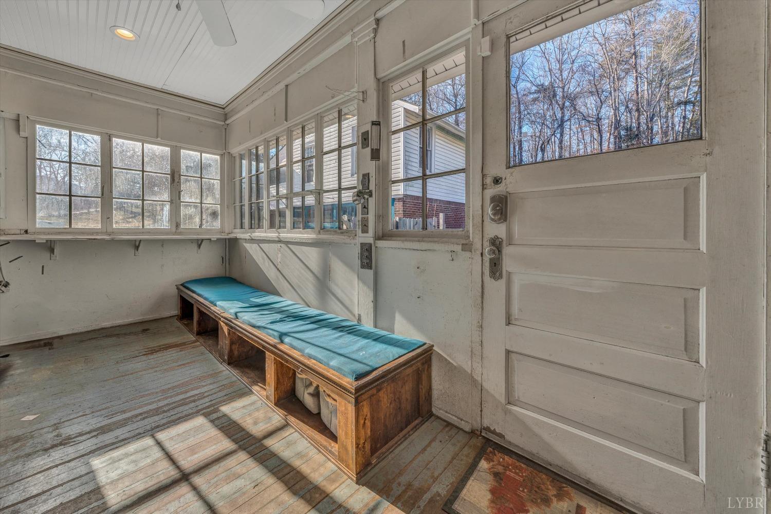 7825 Franklin Road Boones Mill, VA 24065 - Photo 37 of 61 Gallery Image 37