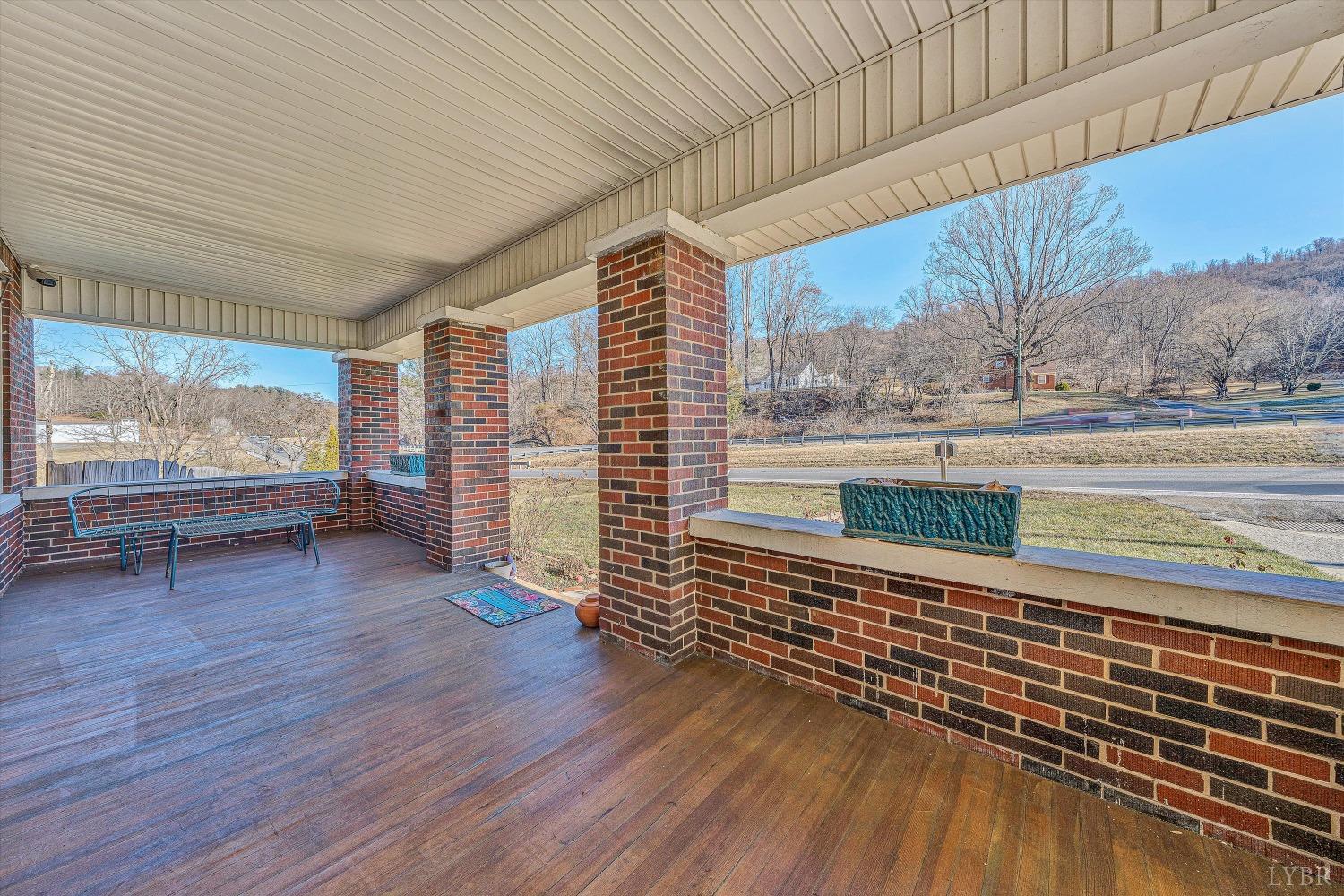 7825 Franklin Road Boones Mill, VA 24065 - Photo 39 of 61 Gallery Image 39
