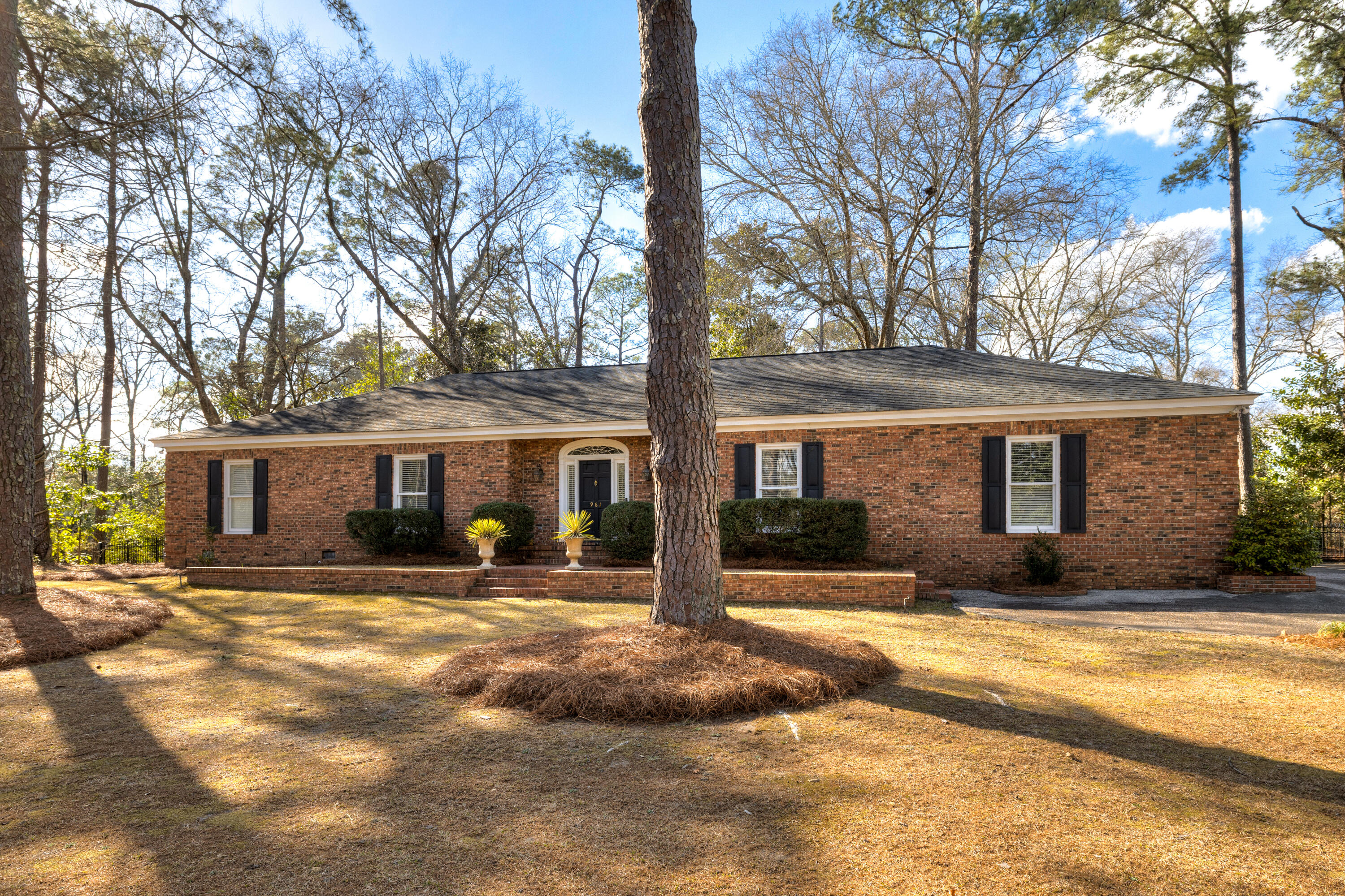 961 Club Lane Sumter, SC 29154 - Photo 4 of 46
