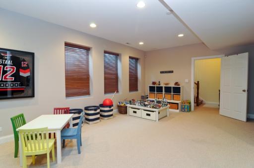 2031 Illinois Road Northbrook, IL 60062 - Photo 15 of 16