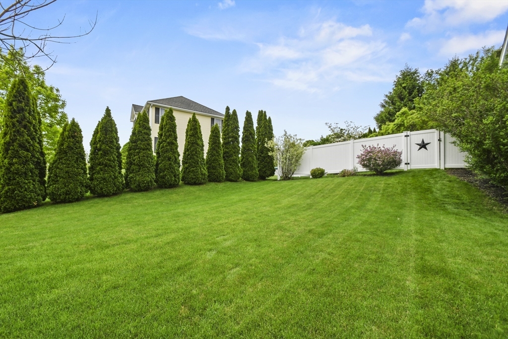 18 Jackson Avenue Rutland, MA 01543 - Photo 18 of 24 a view of a garden