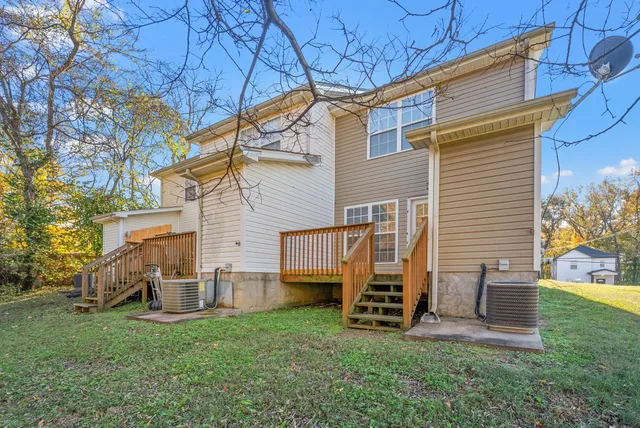 $995 | 938 Cumberland Drive, Unit A, Clarksville, TN 37040