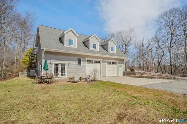 $599,000 | 5 Rosewood Lane, Essex, CT 06442