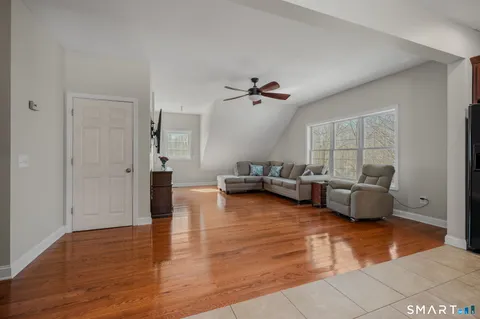 $599,000 | 5 Rosewood Lane, Essex, CT 06442