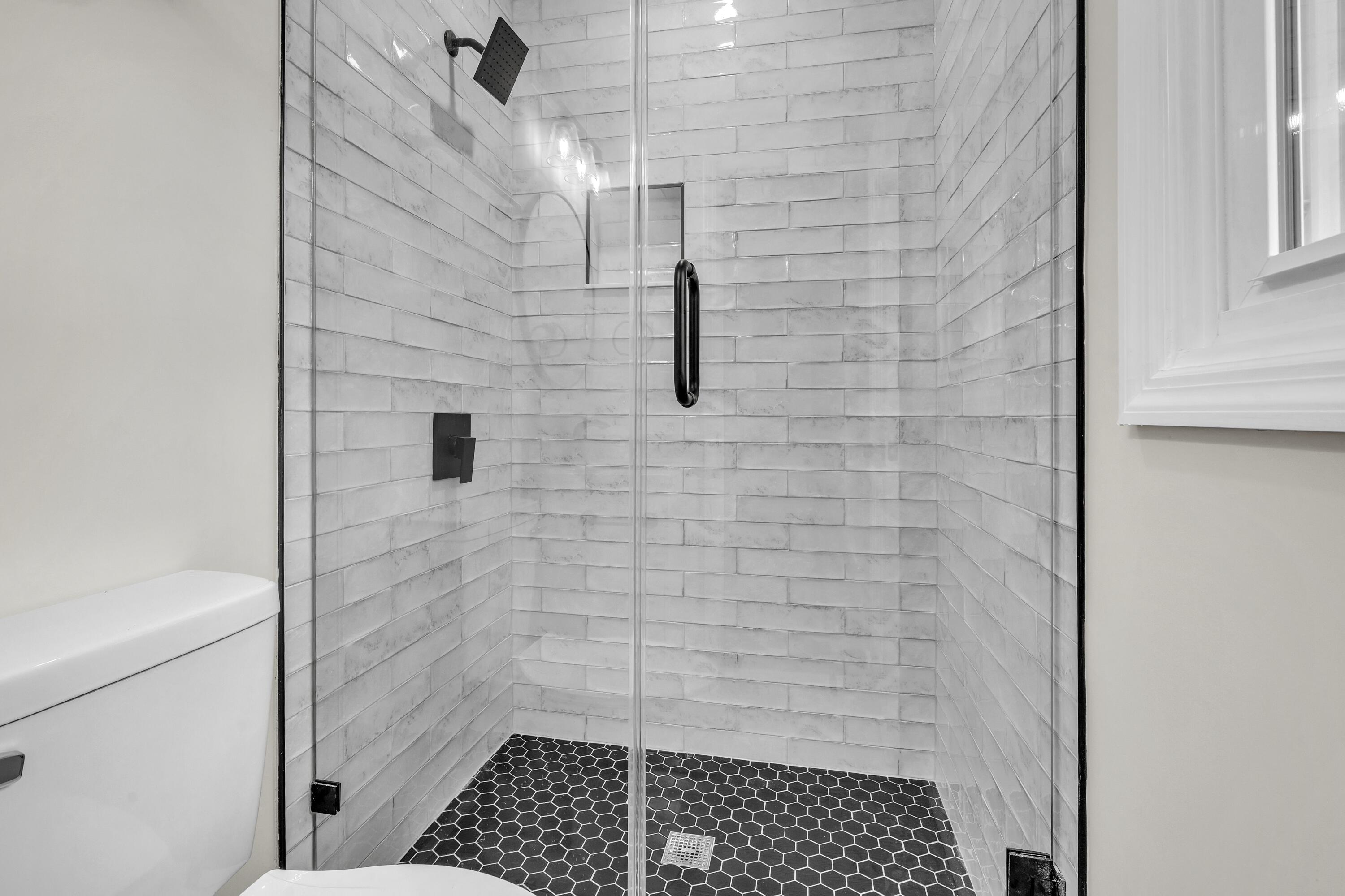 1847 Mepkin Road Charleston, SC 29407 - Photo 23 of 33 Primary En Suite