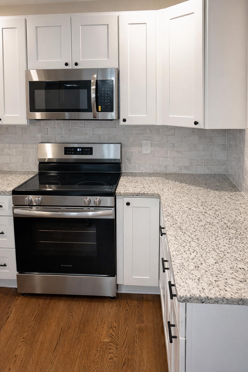 1847 Mepkin Road Charleston, SC 29407 - Photo 3 of 13 Kitchen