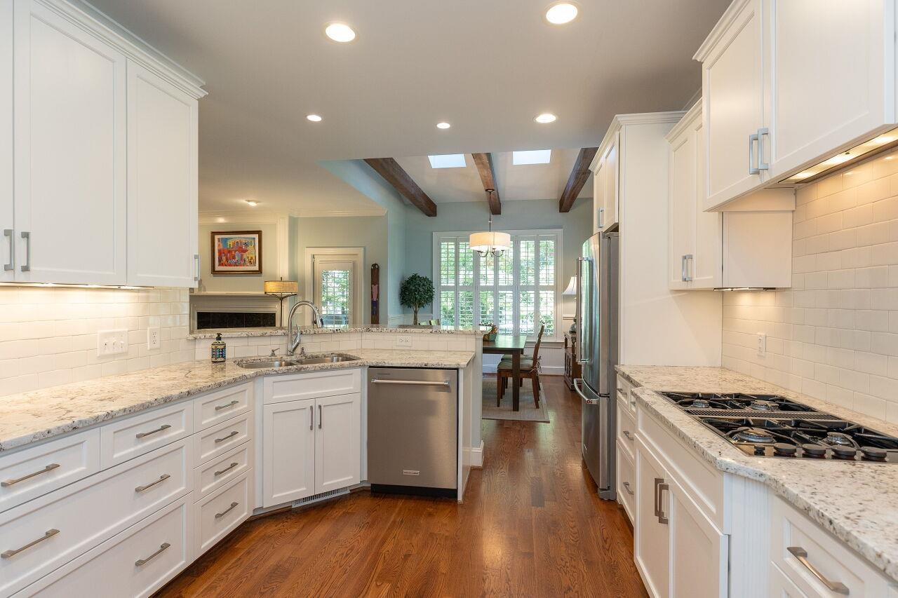 2836 Van Dyke Avenue Raleigh, NC 27607 - Photo 8 of 38 Photo 8