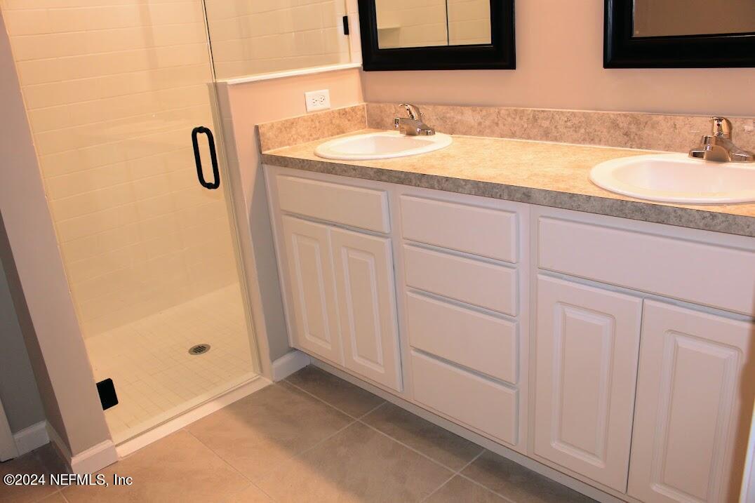4146 Quiet Creek Loop, Unit 131 Middleburg, FL 32068 - Photo 20 of 39 IMG_9943